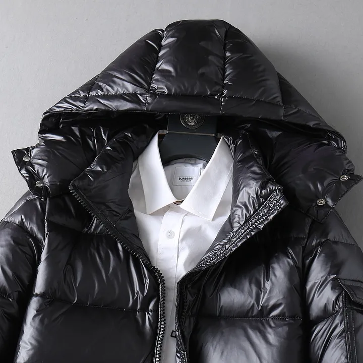 PRADA ショートダウン