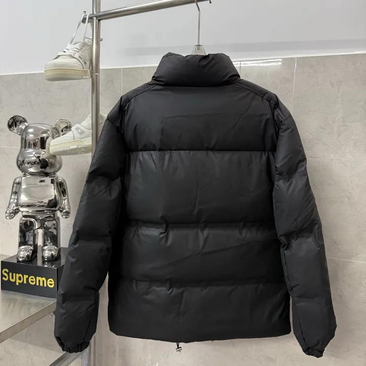 Prada 秋冬 ダウンジャケット