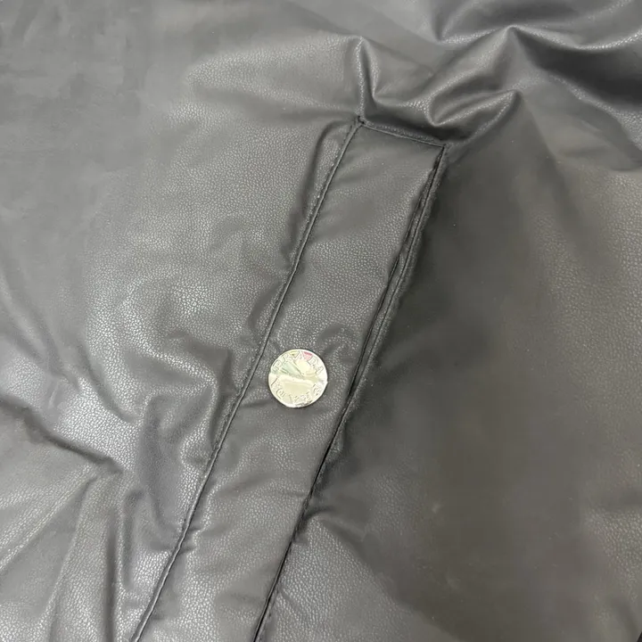 プラダ メンズ ダウンコート