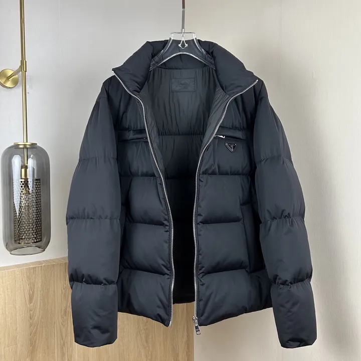 PRADA 上品 ダウンジャケット