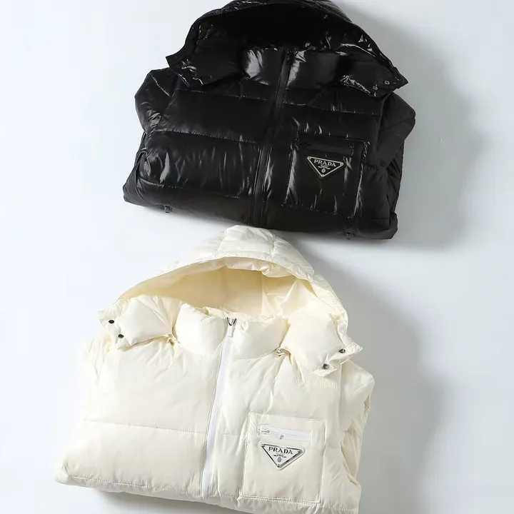 プラダ ショートダウン