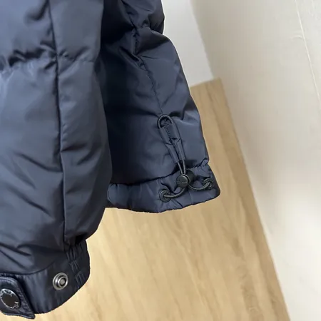 PRADA Re-Nylon フード付 ダウンジャケット