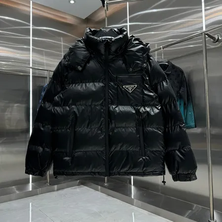プラダアウトレットダウンジャケット
