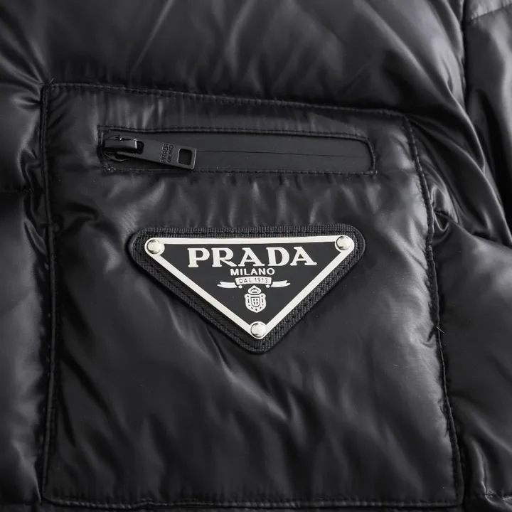 prada ギャバジンパファージャケット
