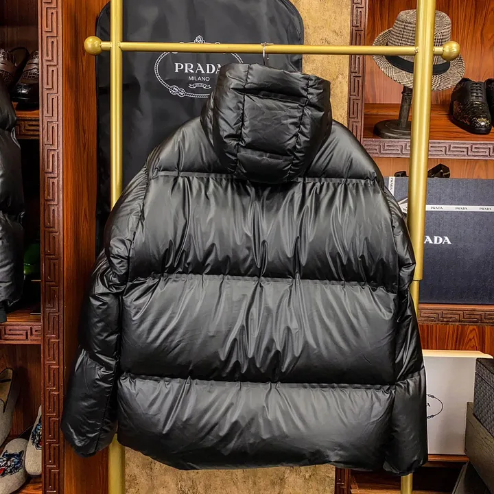 プラダ ダウン 大きいサイズ