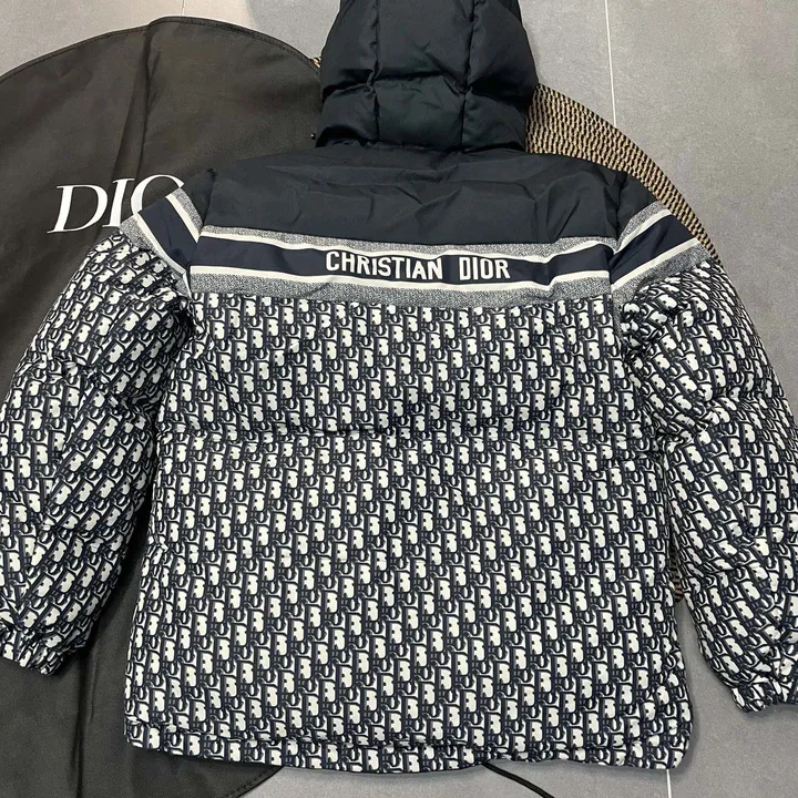 Dior リバーシブル パファージャケット