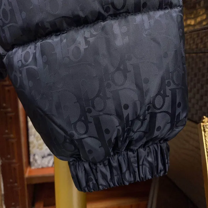 DIOR 冬 コート 厚手 暖かい