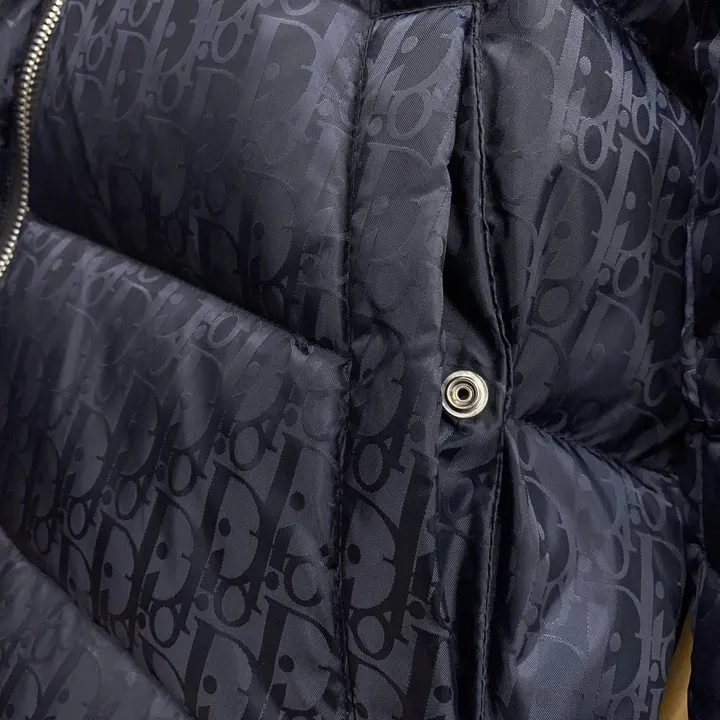 ディオール ブラック ダウン メンズ