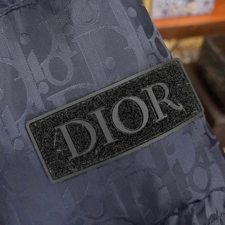 DIOR 冬 コート 厚手 暖かい