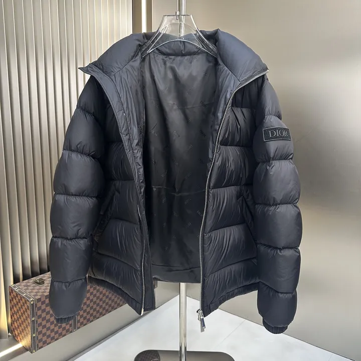 ディオール ショートダウン メンズ