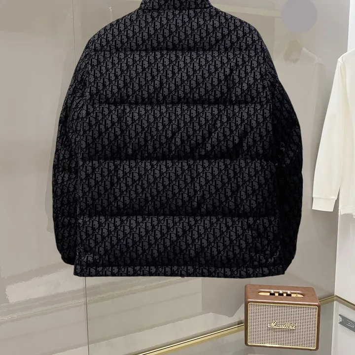 Dior オブリーク ダウン