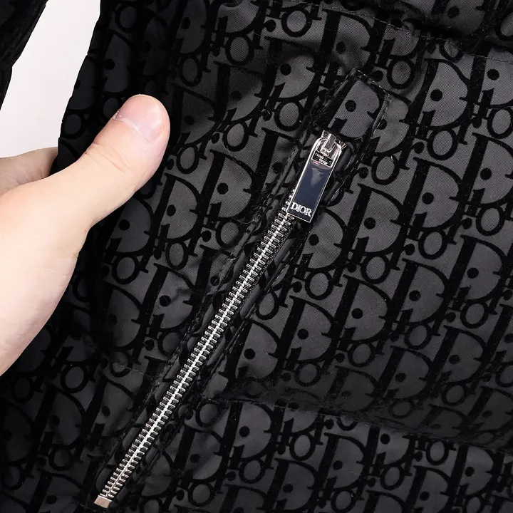 Dior トロッター柄 ダウンジャケット