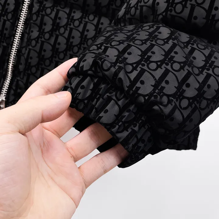 Dior オブリーク ダウン