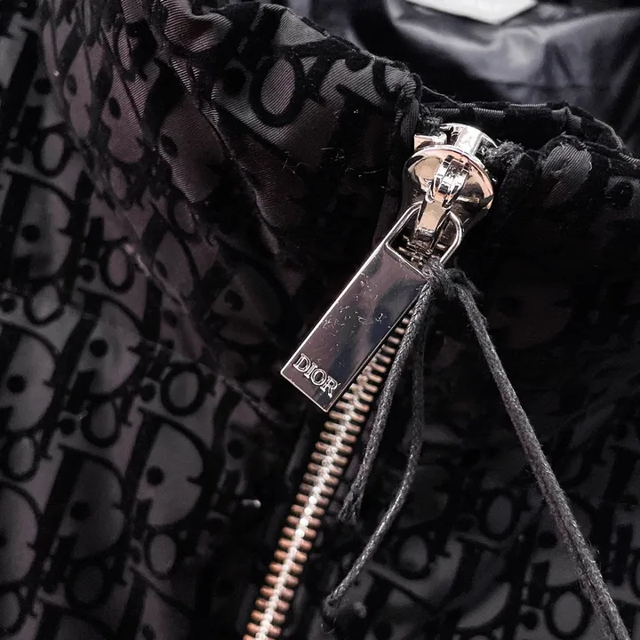 Dior トロッター柄 ダウンジャケット