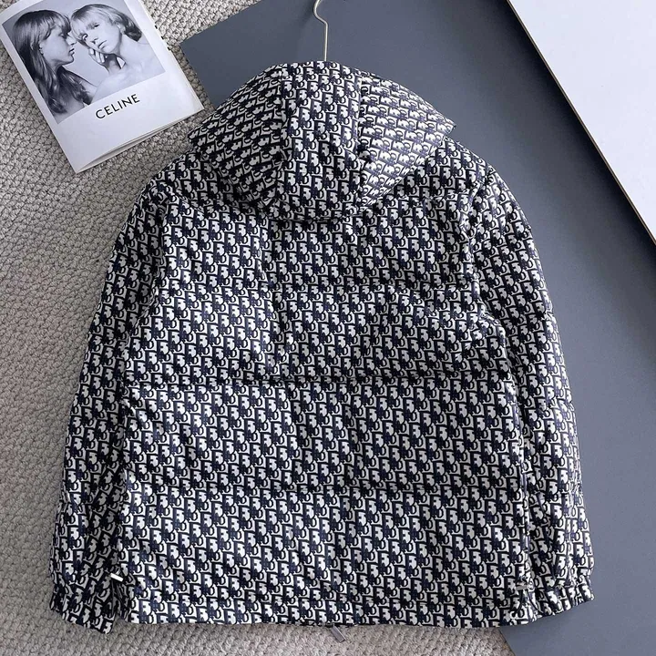 ディオールダウン