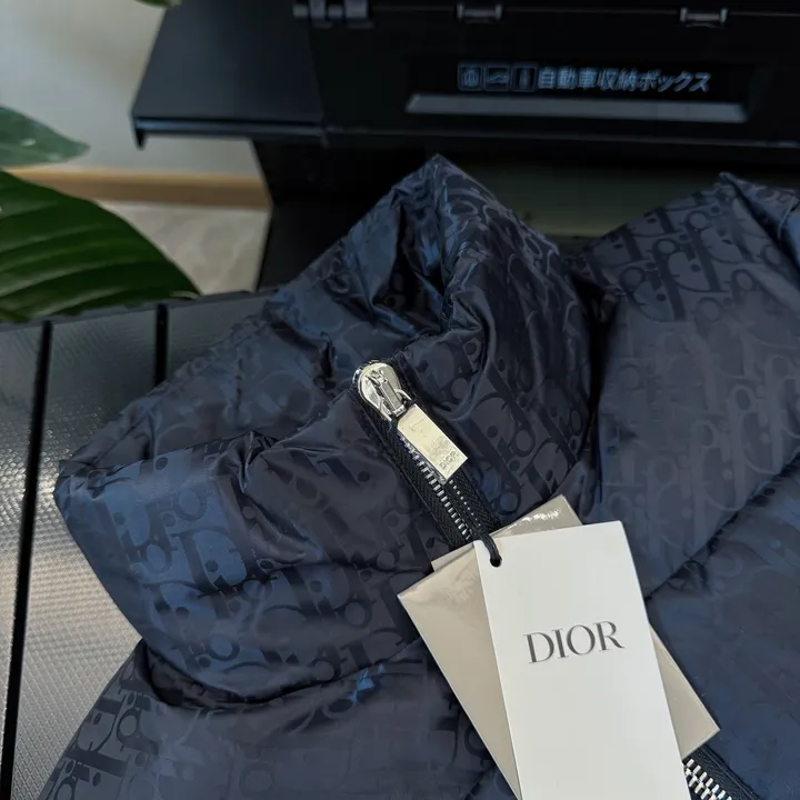 ディオール ダウン 激安