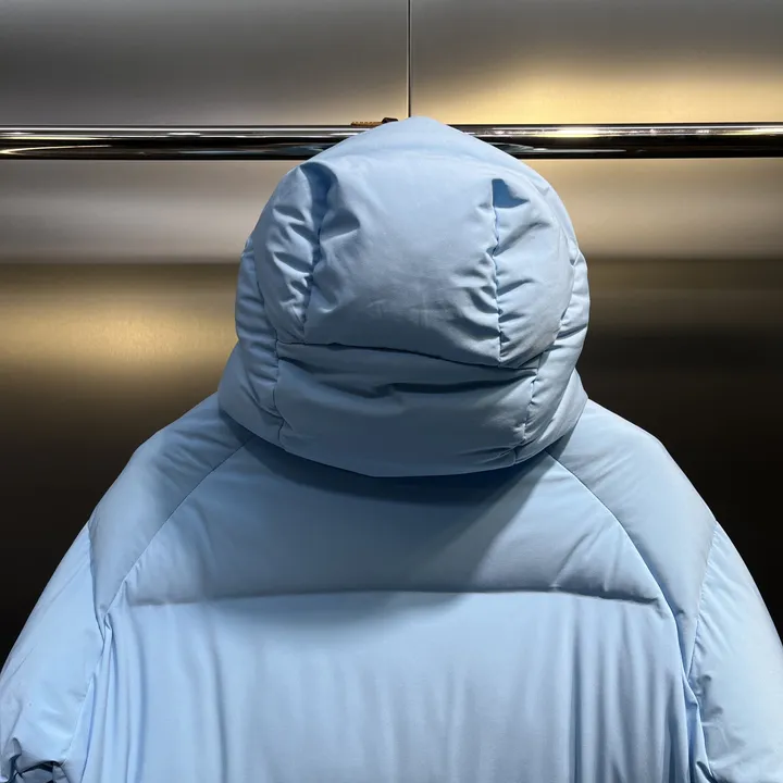 ディオールダウンジャケット 秋冬 コレクション