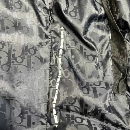 ディオール ライトブルーダウンジャケット