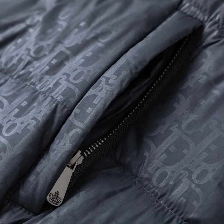 DIOR オブリーク ダウンジャケット