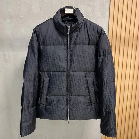 ディオール オブリーク ダウンジャケット