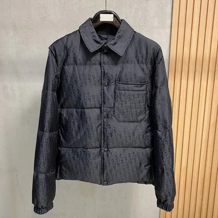 ディオールダウンジャケット 長袖