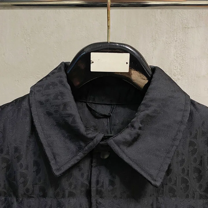 ディオール オブリーク ダウン