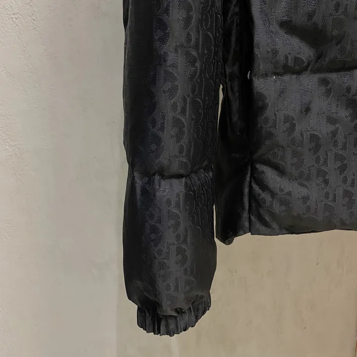 Dior ショートダウン 韓国