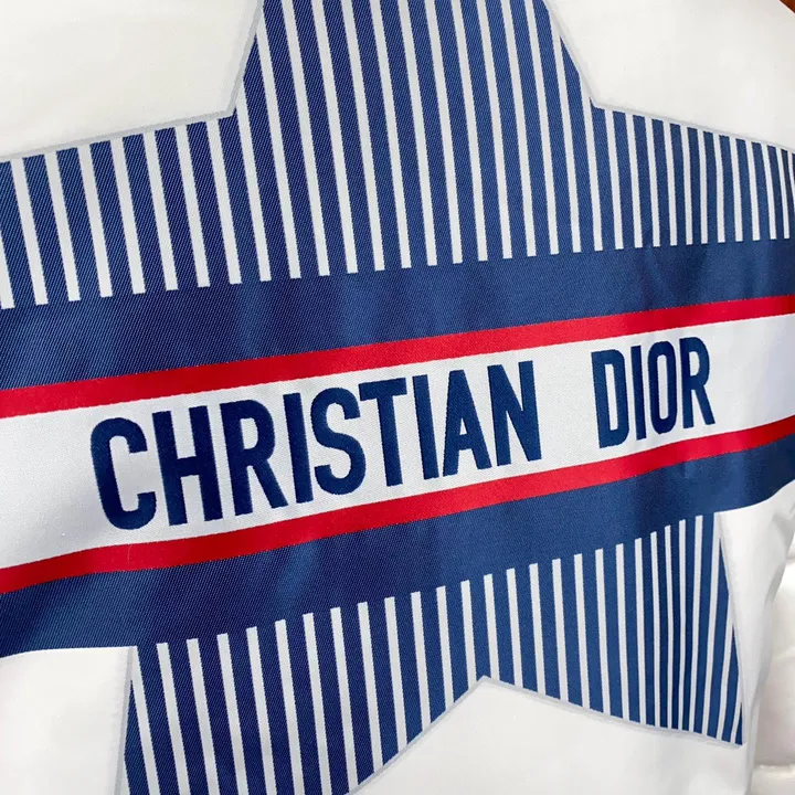 DIOR フード付き ダウンジャケット ホワイト