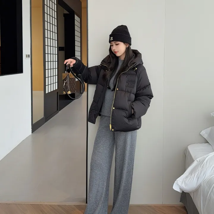 セリーヌ レディース ダウンコート