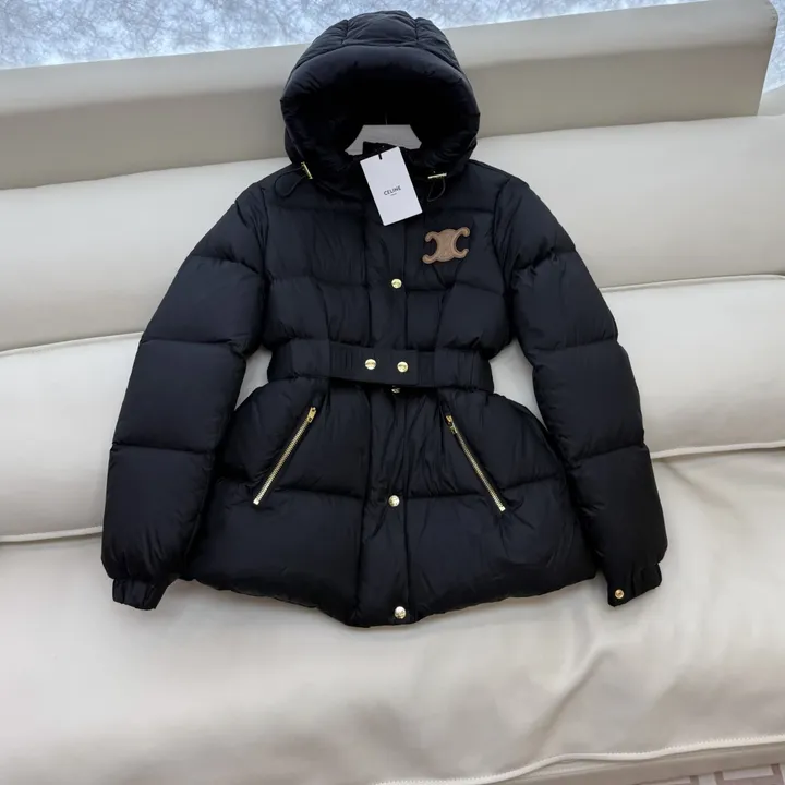 CELINE レディース ダウンジャケット