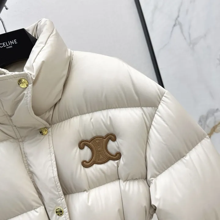 セリーヌ 白ダウン レディース