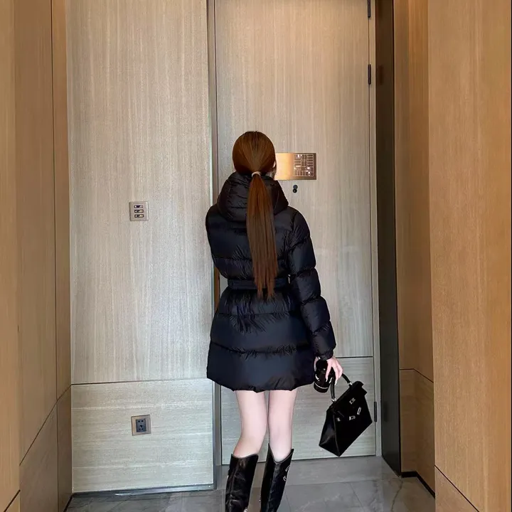 セリーヌ 暖かいダウン