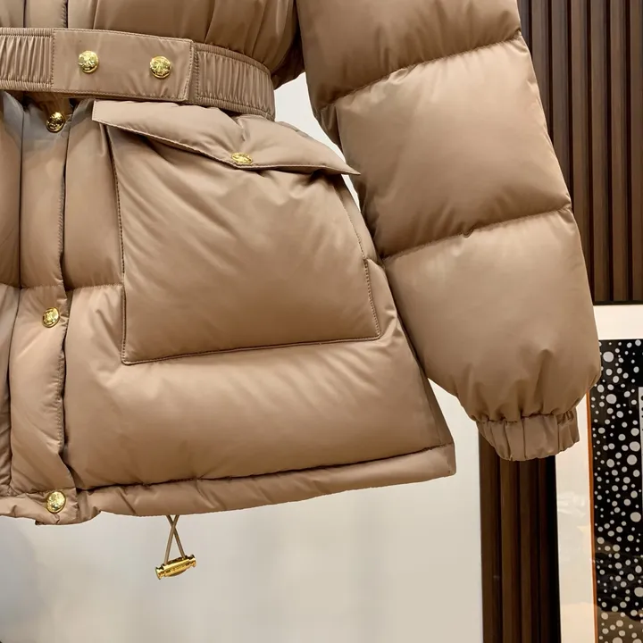 CELINE ダウン カーキブラウン