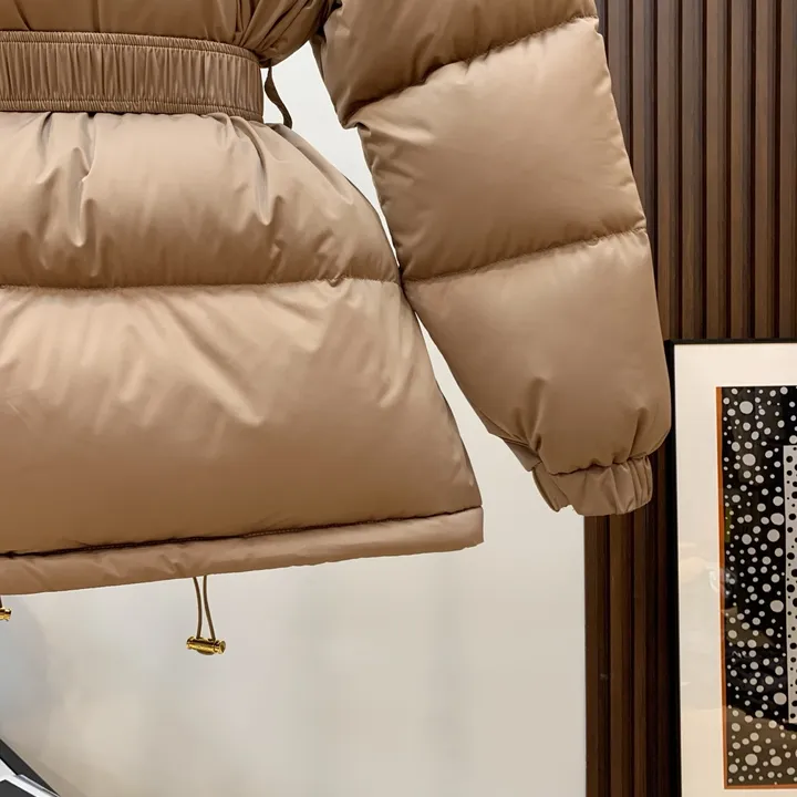 CELINE 防寒 ダウンジャケット