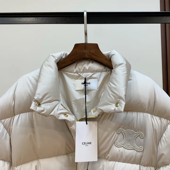 CELINE 軽量ダウンジャケット