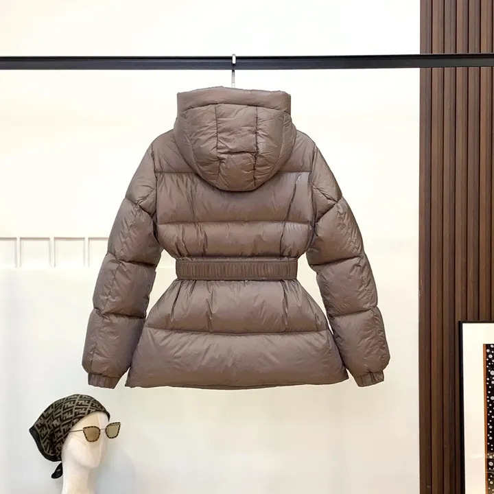 CELINE トリオンフ ダウン ジャケット