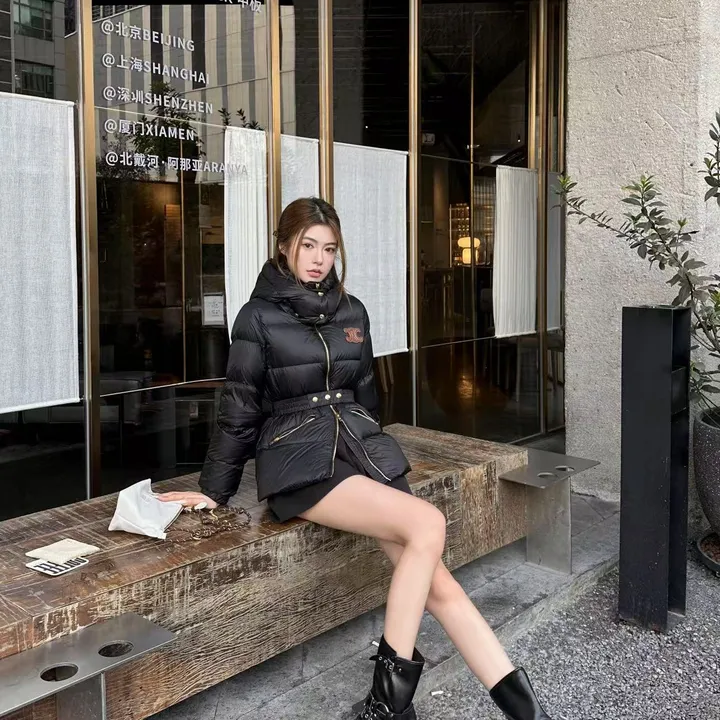 CELINE ダウン ブラック