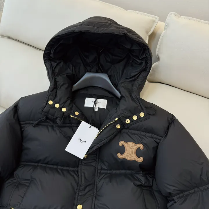 CELINE フード付き ダウンジャケットレディース
