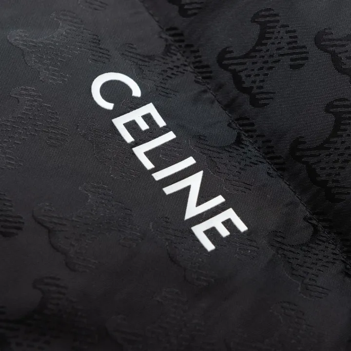 Celine ショート丈 ダウン