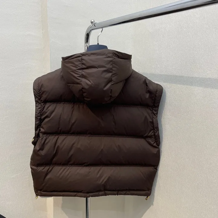 CELINE フード付き ダウンジャケット