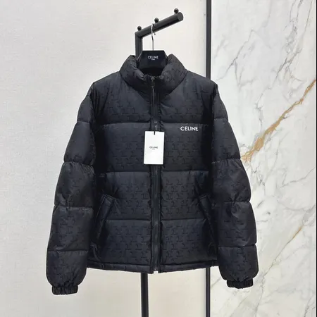 セリーヌ ダウン ジャケット
