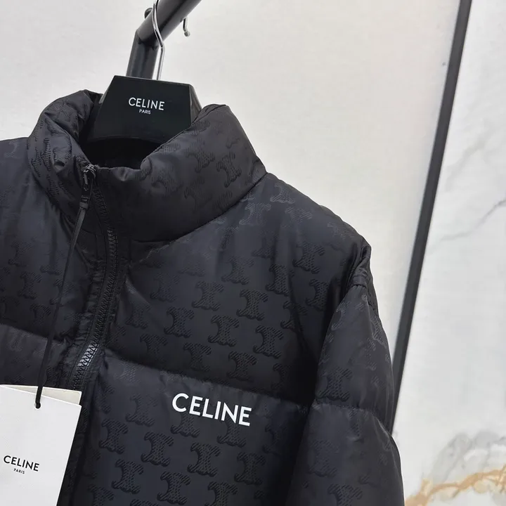 CELINE フード付きダウンジャケット