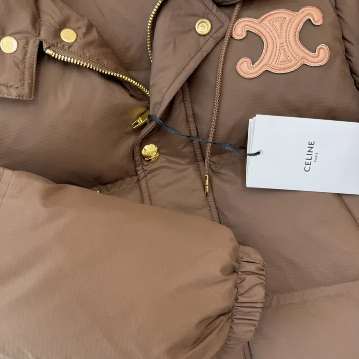 セリーヌ ダウンベスト