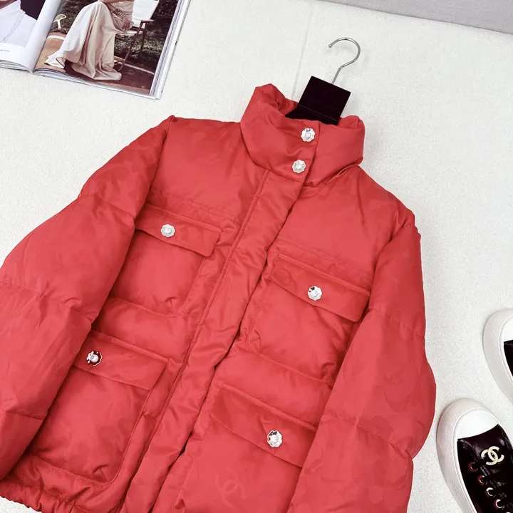 CHANEL ココネージュダウンジャケット