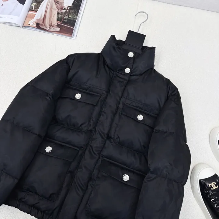 CHANEL ココネージュ ダウンジャケット
