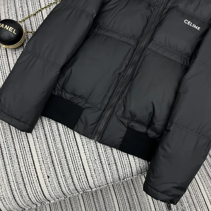 Celine 軽量ナイロン ダウンジャケット