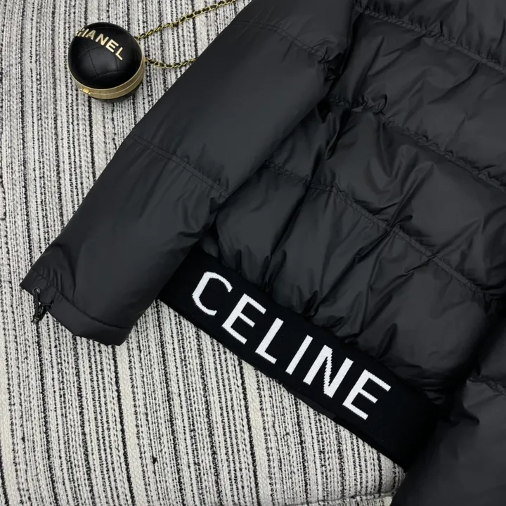 セリーヌ ブラック ダウン