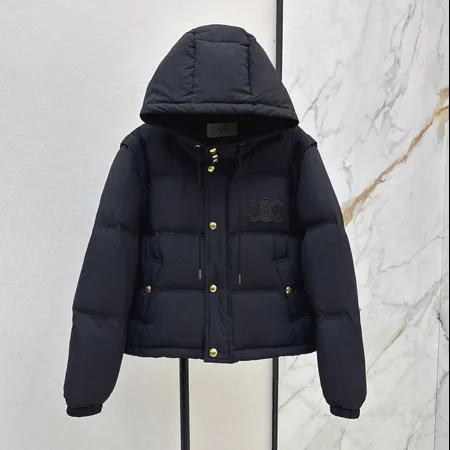 セリーヌ TRIOMPHE クロップ ダウンジャケット