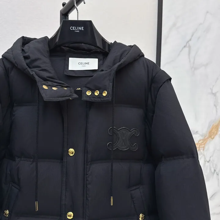 セリーヌ フルジップ ダウンジャケット