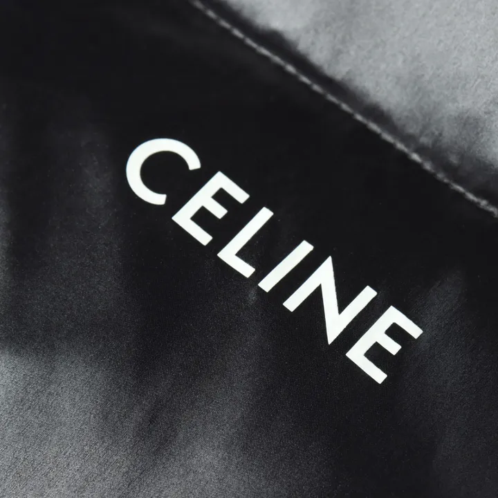 セリーヌ ダウンコート